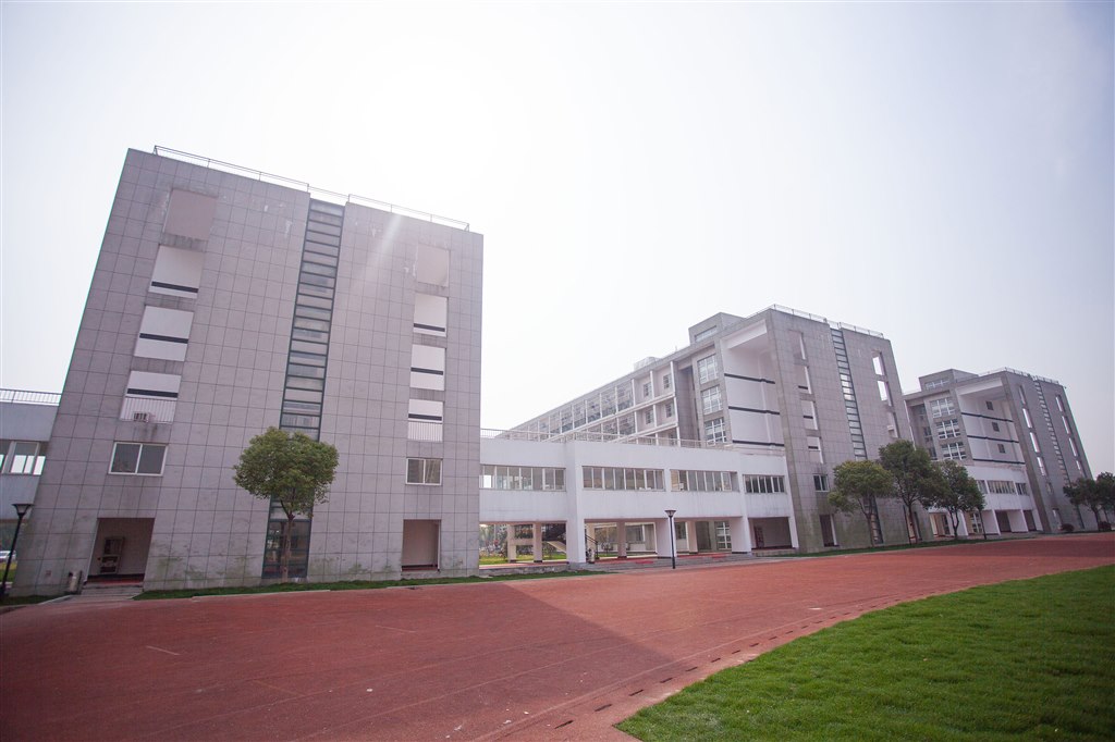 校園外景 (10).jpg
