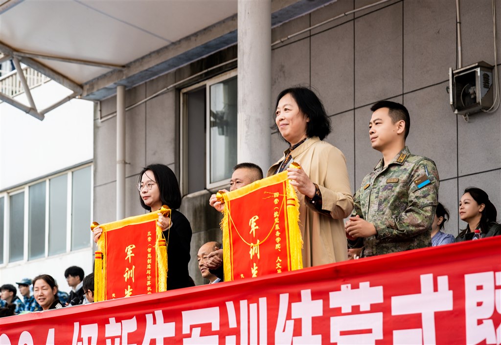 先進(jìn)二級學(xué)院.jpg 先進(jìn)二級學(xué)院.jpg