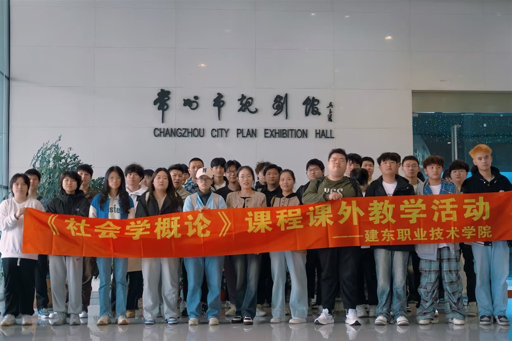 ff73b482-b19b-4034-b260-bc23a17ac7a0.jpg ff73b482-b19b-4034-b260-bc23a17ac7a0.jpg